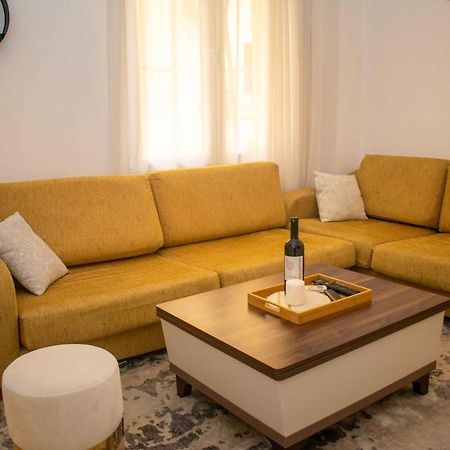 City Center/Navarinou Classical Style Apt-King Bed Thessaloníki Ngoại thất bức ảnh