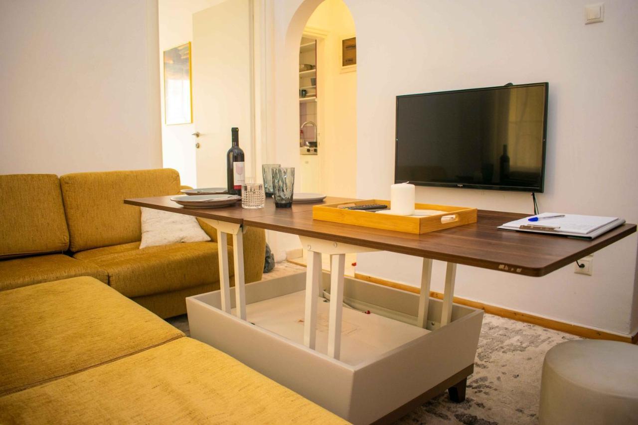 City Center/Navarinou Classical Style Apt-King Bed Thessaloníki Ngoại thất bức ảnh